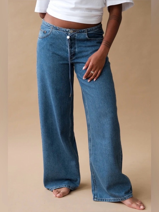 Still Here Denim - Still Here cool jeans in classic blue wash